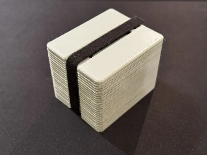 Closed resistor organizer